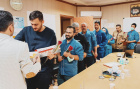 تجلیل از همکاران خدماتی بمناسبت روز کارگر