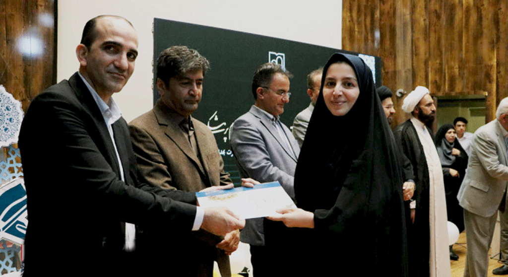 مراسم تجلیل از رتبه های برتر مرحله دانشگاهی بیست و نهمین جشنواره قران و عترت