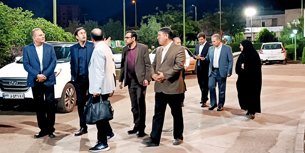 بازدید شبانگاهی رئیس دانشگاه علوم پزشکی از بیمارستان امام خمینی(ره) اردبیل