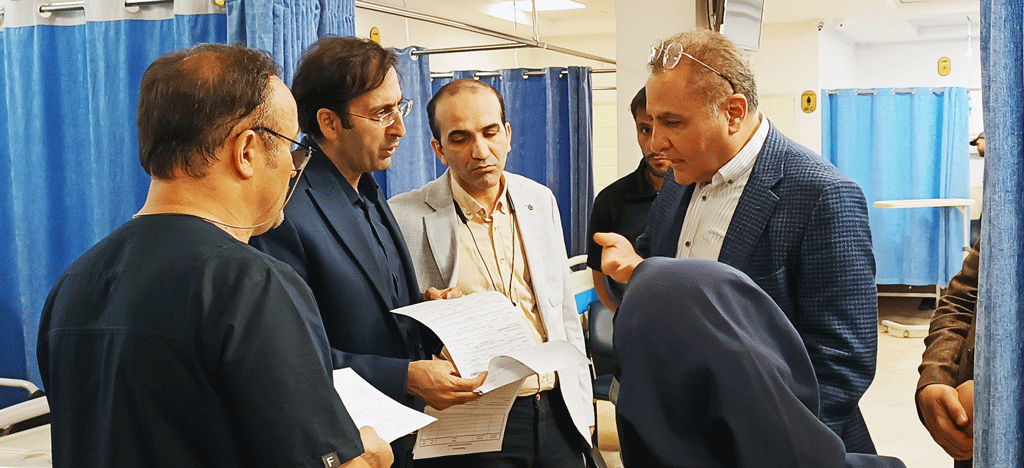 بازدید شبانگاهی رئیس دانشگاه علوم پزشکی از بیمارستان امام خمینی(ره) اردبیل