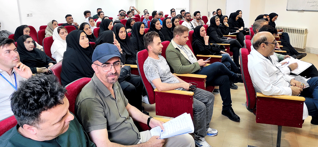 برگزاری جلسه صمیمی با همکاران کمک پرستاری بیمارستان