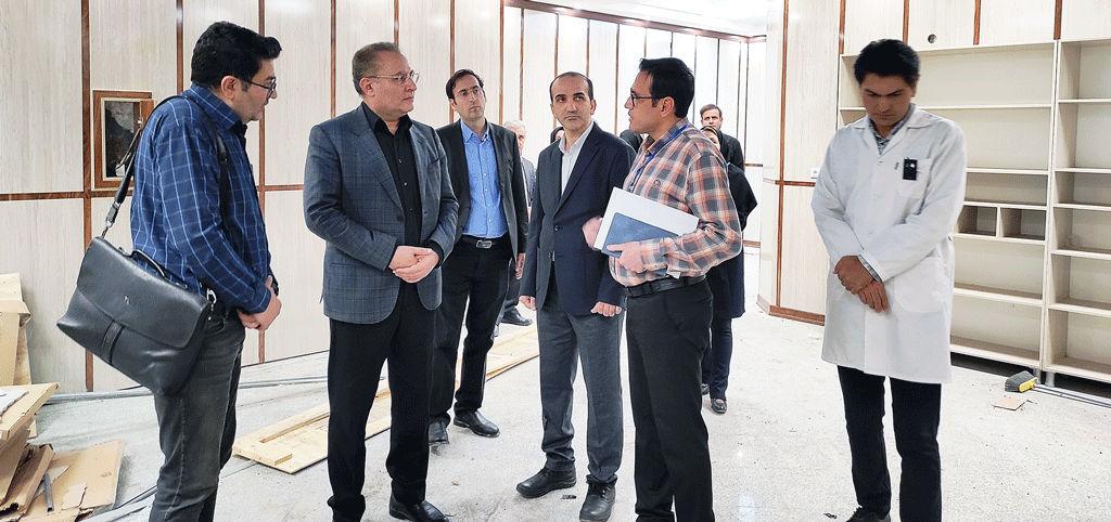 بازدید رئیس دانشگاه از بیمارستان امام خمینی(ره) اردبیل