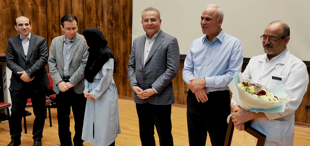 آیین معارفه مدیر گروه قلب دانشگاه