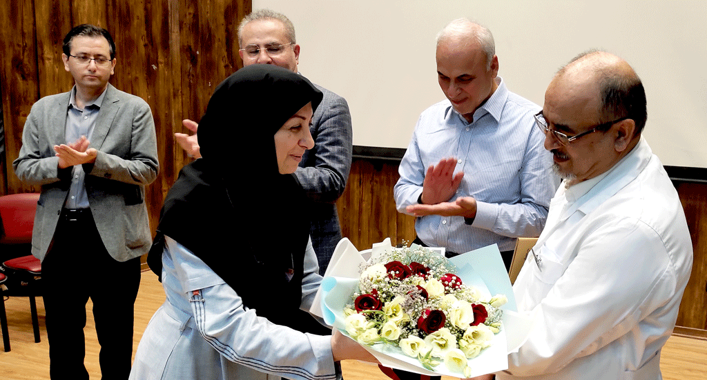 آیین معارفه مدیر گروه قلب دانشگاه