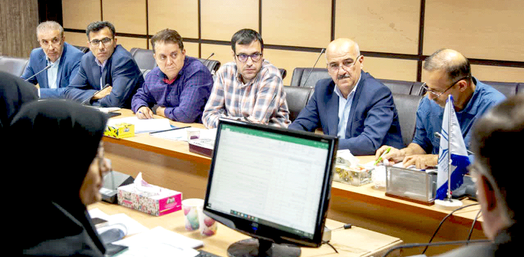 بررسی مشکلات،کمبودها و مسائل مربوط به ساختار تشکیلات بیمارستان امام خمینی(ره) اردبیل