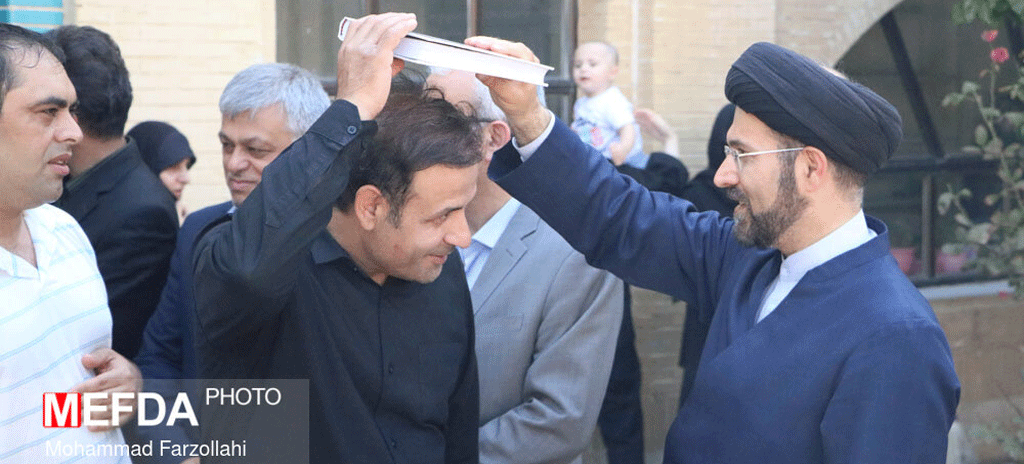 اعزام ۲۱ نفر از کارکنان بیمارستان و همراهان ایشان با کاروان دانشگاه علوم پزشکی اردبیل به سفر اربعین حسینی