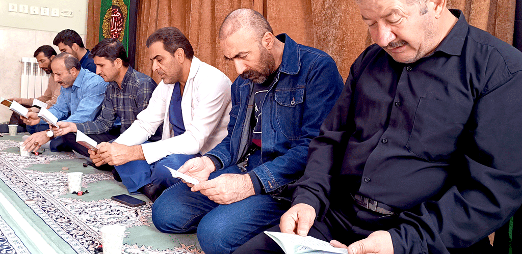مراسم عزاداری و قرائت دعای پرفیض زیارت عاشورا