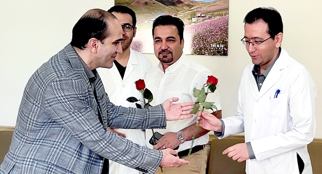 تجلیل از پزشکان بیمارستان بمناسبت روز پزشک