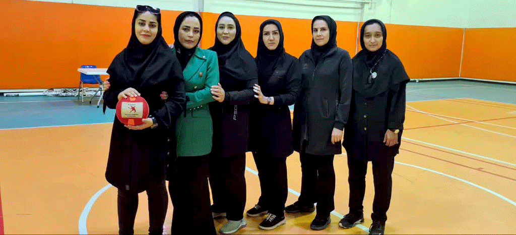 قهرمانی تیم داژبال(بانوان) بیمارستان در دوازدهمین دروه مسابقات ورزشی کارکنان دانشگاه