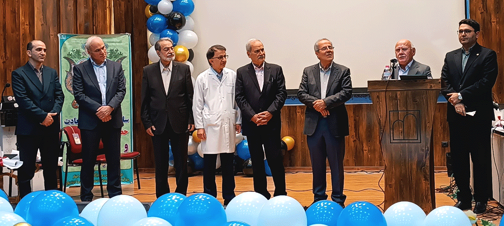 تجلیل از سه پزشک پیشکسوت متخصص داخلی استان