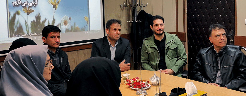 تجلیل از فعالان قرآنی بیمارستان به مناسبت هفته قرآن و عترت دانشگاه ها