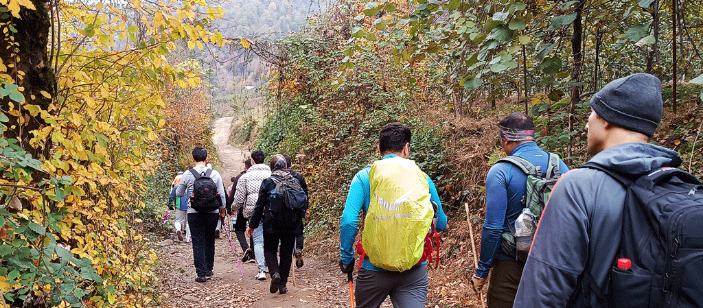 برگزاری اردوی فرهنگی ورزشی به مناسبت گرامیداشت هفته بسیج