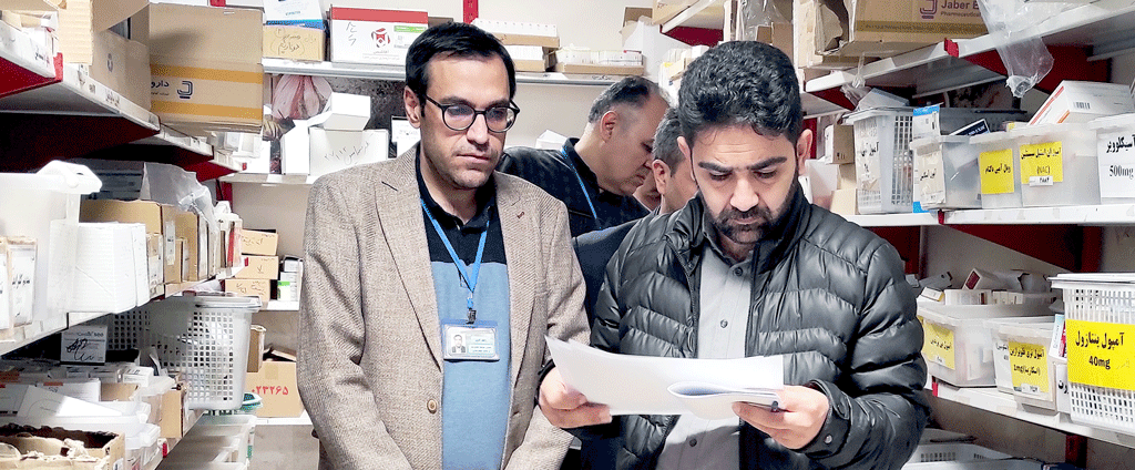 بازدید کارشناسان بازرسی وزارت بهداشت درمان و آموزش پزشکی کشور از واحدهای مختلف بیمارستان امام خمینی(ره) اردبیل