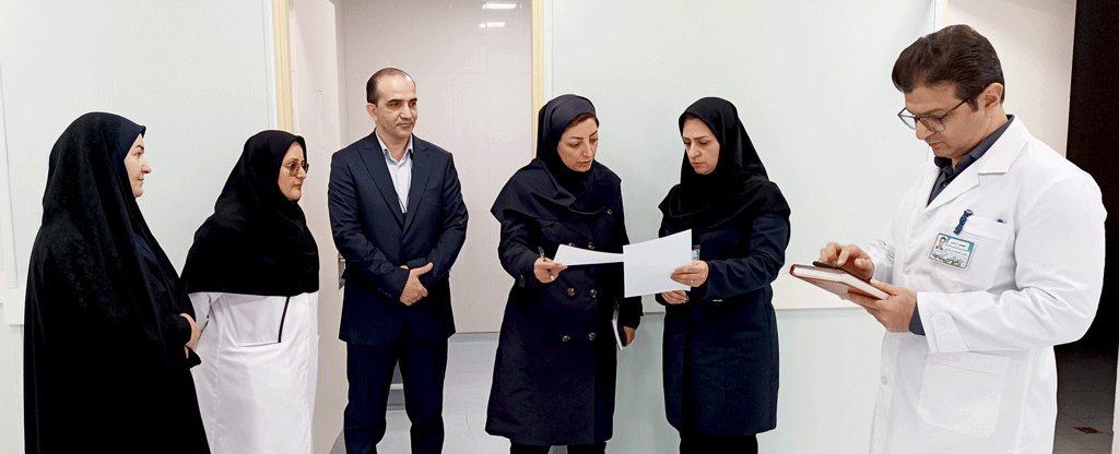 بازدید کارشناسان بازرسی وزارت بهداشت درمان و آموزش پزشکی کشور از واحدهای مختلف بیمارستان امام خمینی(ره) اردبیل