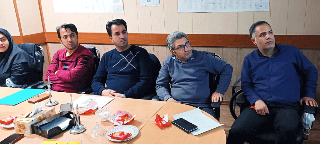 برگزاری جلسه در خصوص پایش و ارزیابی برنامه های امور پشتیبانی