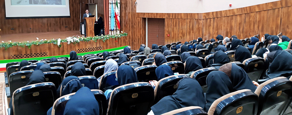 برگزاری کارگاه مخاطرات ارگونومیک و پیشگیری از آسیب های محیط کار در سالن همایش بیمارستان