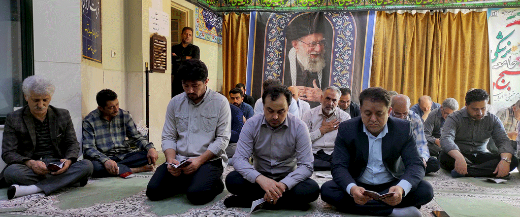 برگزاری مراسم زیارت عاشورا و عزاداری بمناسبت تشییع پیکر مطهر رهبر شهید در بیمارستان امام خمینی(ره) اردبیل