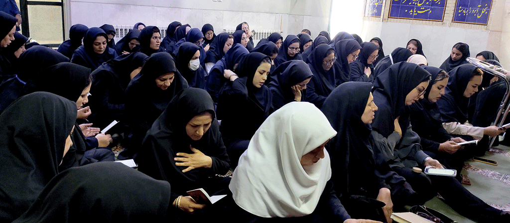 برگزاری مراسم پرفیض دعای زیارت عاشورا و عزاداری بمناسبت ایام سوگواری محرم و صفر