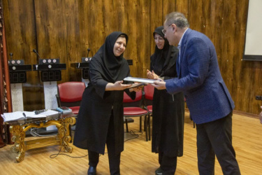 آیین تکریم و معارفه مدیر گروه آموزشی بیماریهای داخلی دانشگاه